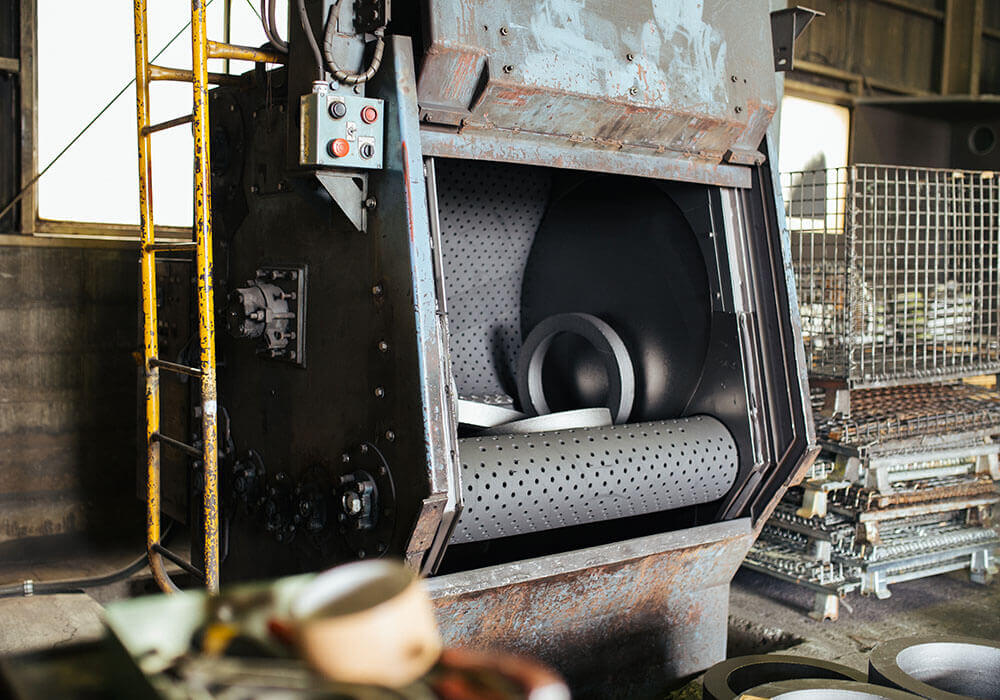 ショットブラストとは